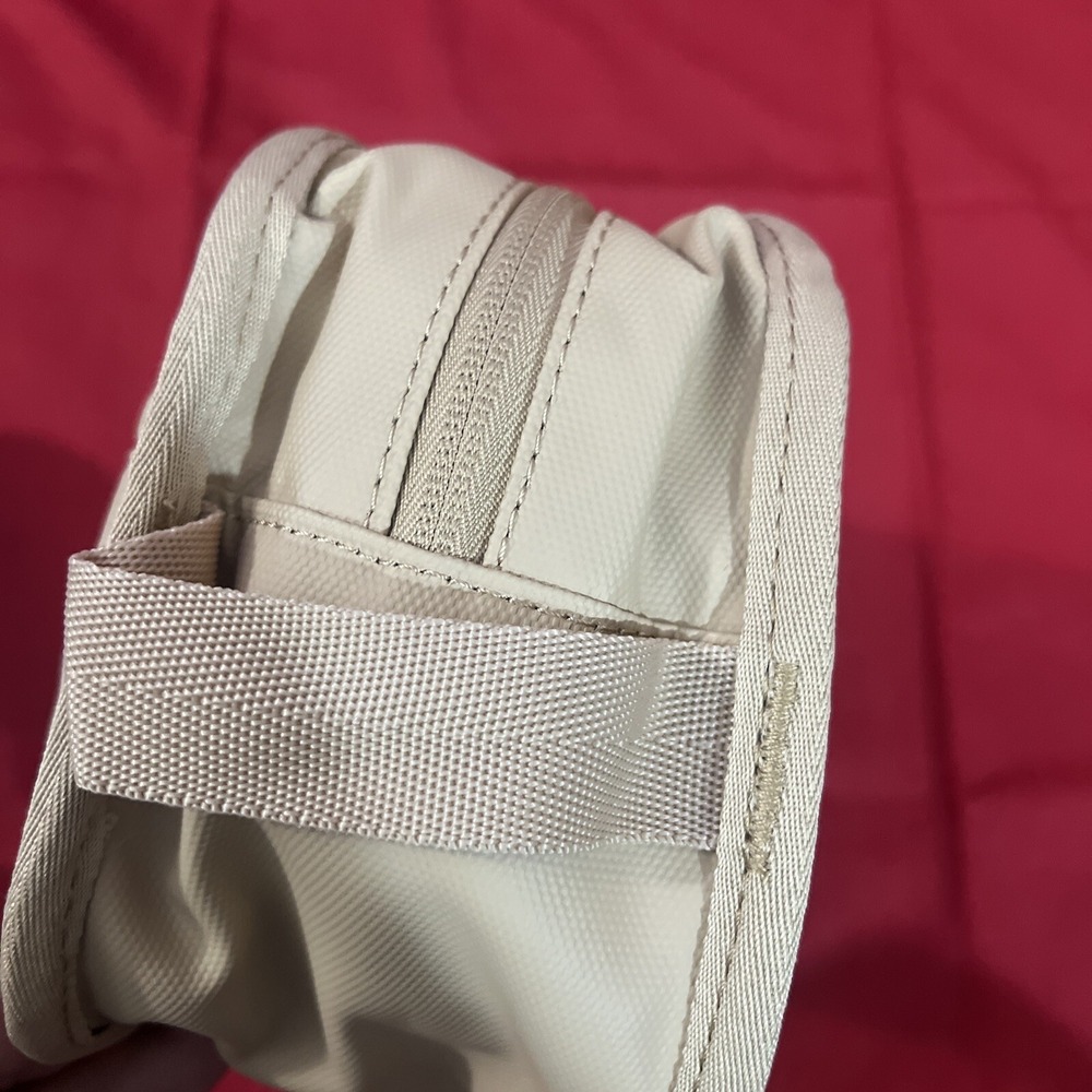 Jordan Toiletry Travel Bag Beige Cream New - Picture 7 of 8